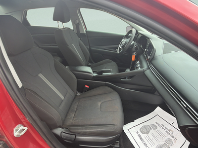 2021 Hyundai Elantra SE