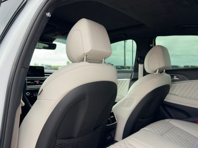 2025 Genesis G70 3.3T Sport Advanced