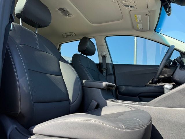2022 Kia Niro EX Premium