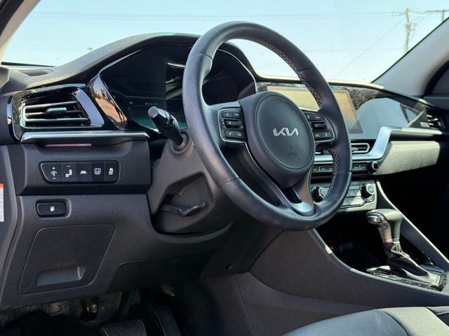 2022 Kia Niro EX Premium