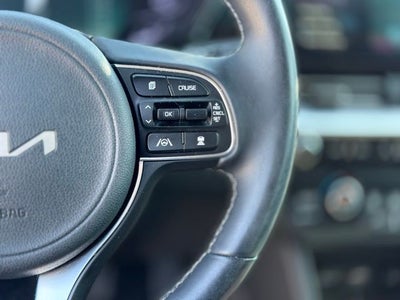 2022 Kia Niro EX Premium