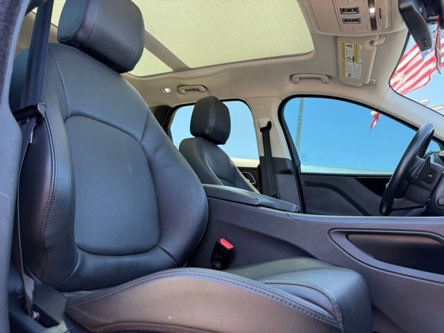 2017 Jaguar F-PACE 35t Premium