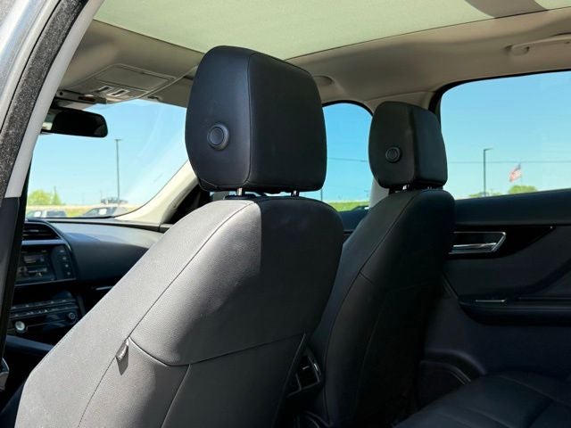 2017 Jaguar F-PACE 35t Premium