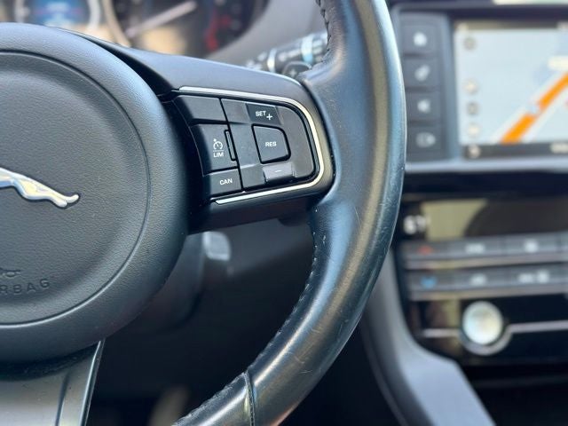 2017 Jaguar F-PACE 35t Premium