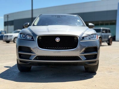 2017 Jaguar F-PACE 35t Premium