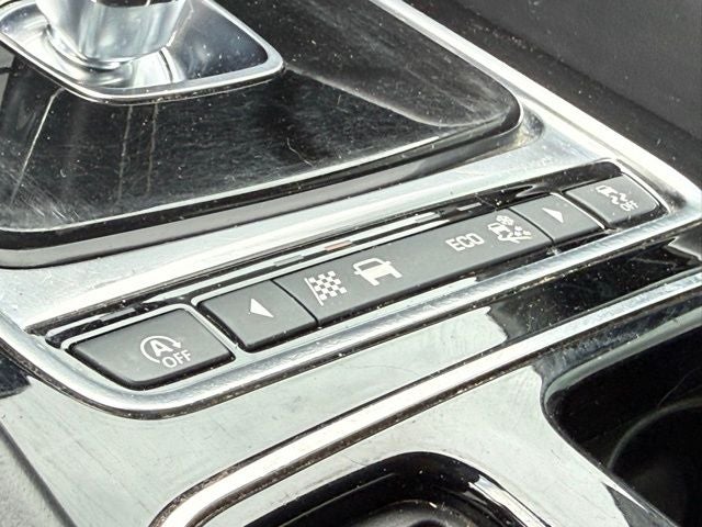 2020 Jaguar F-PACE SVR