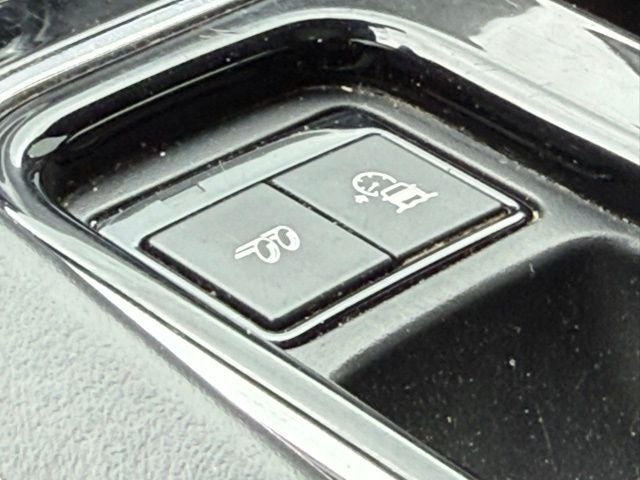 2020 Jaguar F-PACE SVR