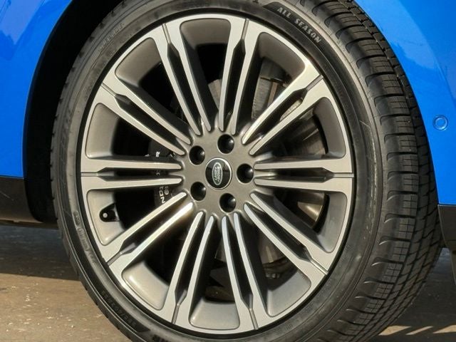 2023 Land Rover Range Rover SE P400 SE LWB