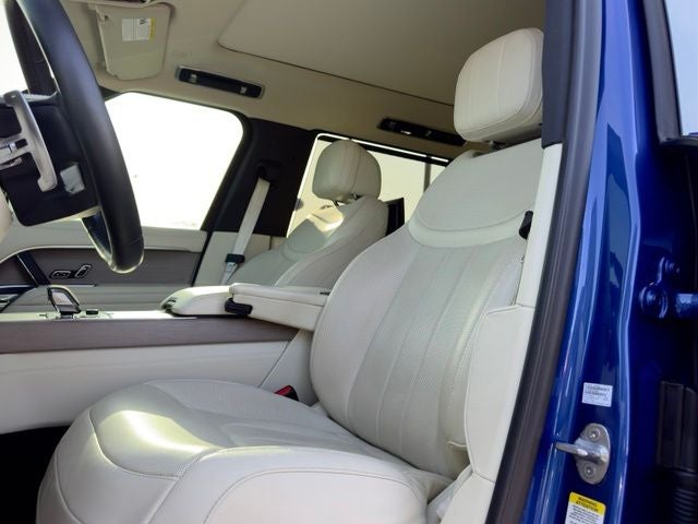 2023 Land Rover Range Rover SE P400 SE LWB