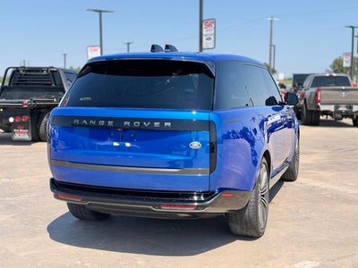 2023 Land Rover Range Rover SE LWB