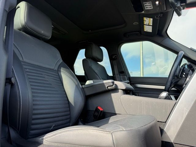 2023 Land Rover Discovery S R-Dynamic