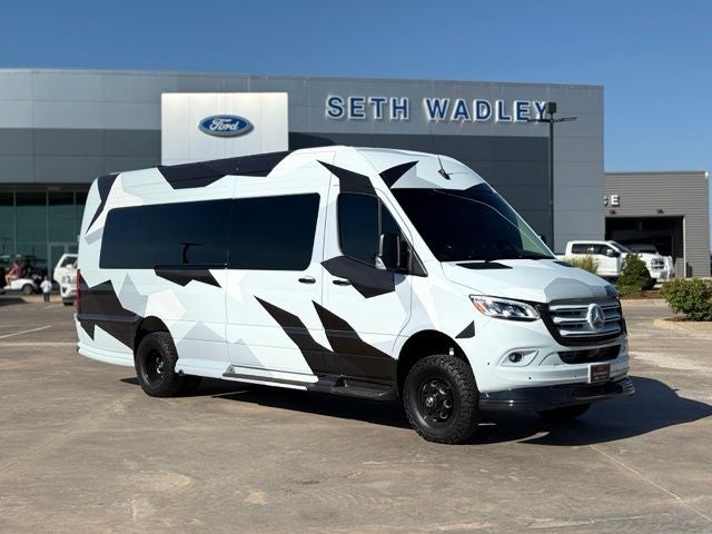 2025 Mercedes-Benz Sprinter 3500 Custom 170 WB High Roof