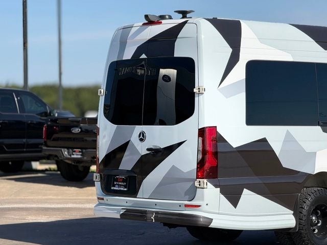 2025 Mercedes-Benz Sprinter 3500 Custom 170 WB High Roof