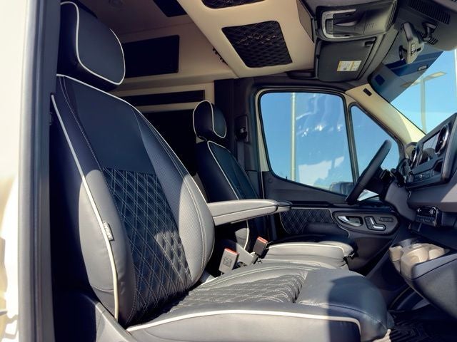 2025 Mercedes-Benz Sprinter 3500 Custom 170 WB High Roof