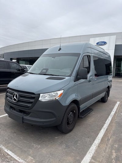 2025 Mercedes-Benz Sprinter 2500 Passenger 144 WB