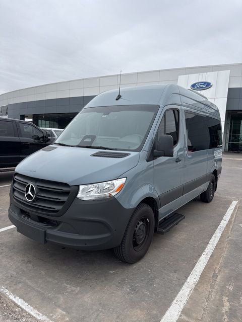 2025 Mercedes-Benz Sprinter 2500 Passenger 144 WB