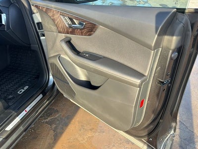 2023 Audi Q8 55 Premium Plus quattro