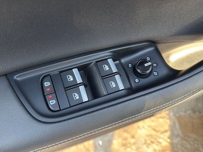 2023 Audi Q8 55 Premium Plus quattro