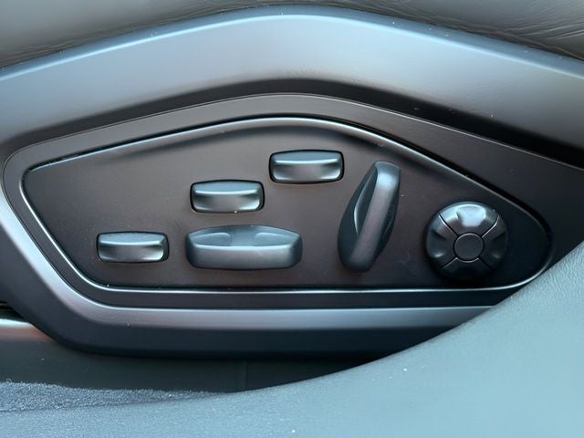 2022 Porsche Taycan GTS EV