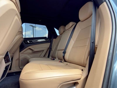 2020 Porsche Cayenne Base