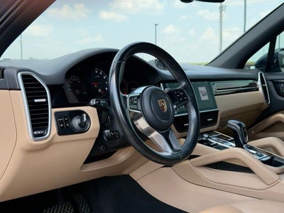 2020 Porsche Cayenne Base