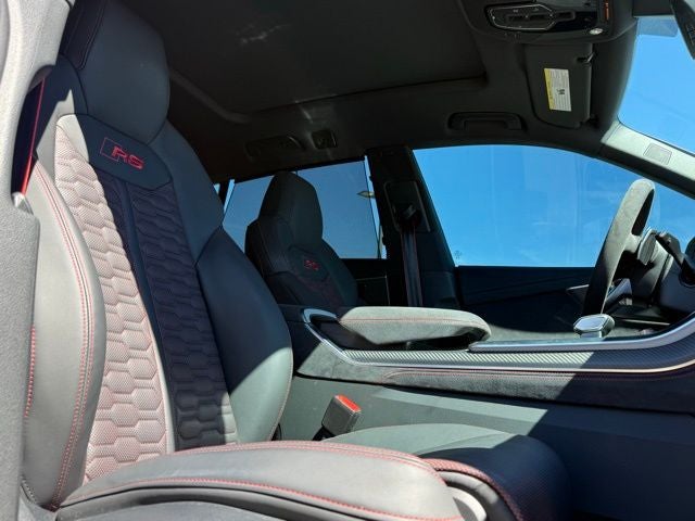 2025 Audi RS Q8 performance 4.0T quattro