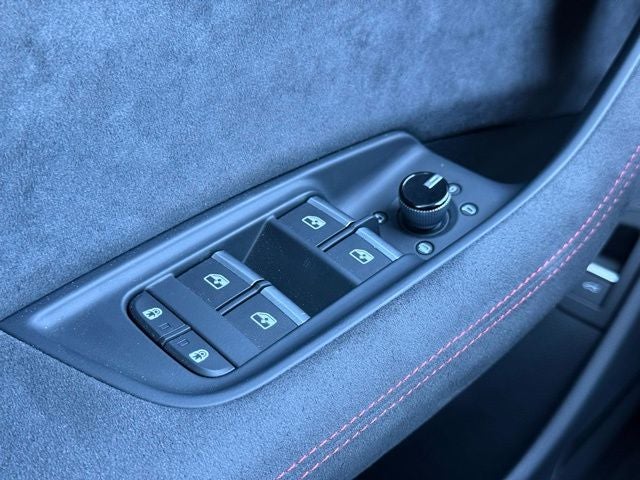 2025 Audi RS Q8 performance 4.0T quattro