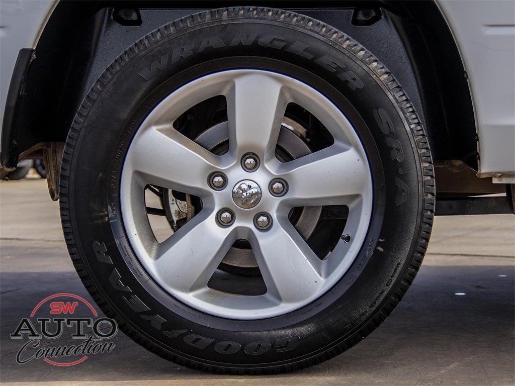 2024 RAM 1500 Classic SLT