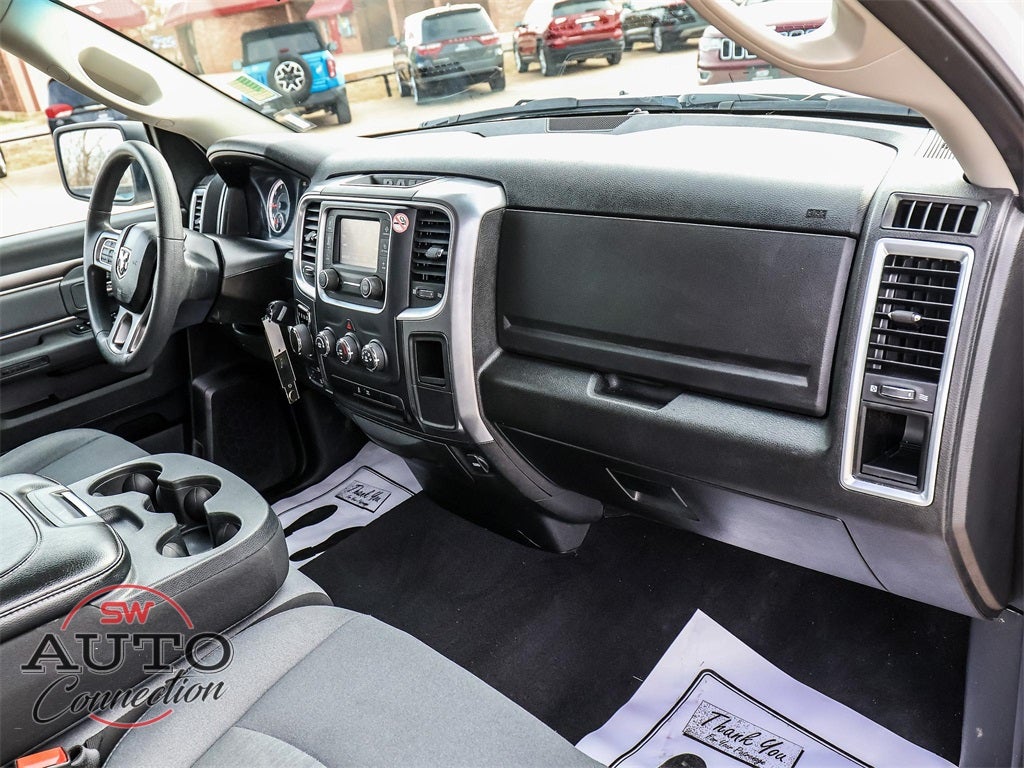 2024 RAM 1500 Classic SLT