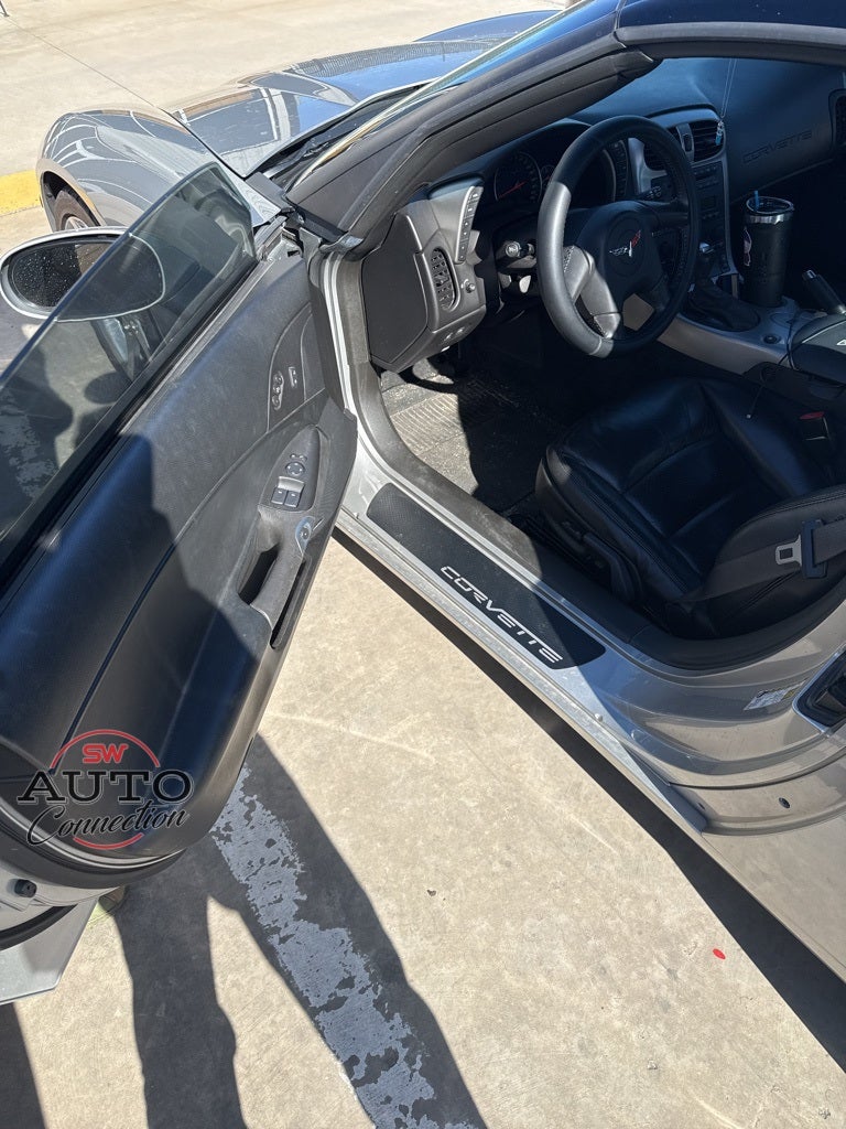 2005 Chevrolet Corvette Base