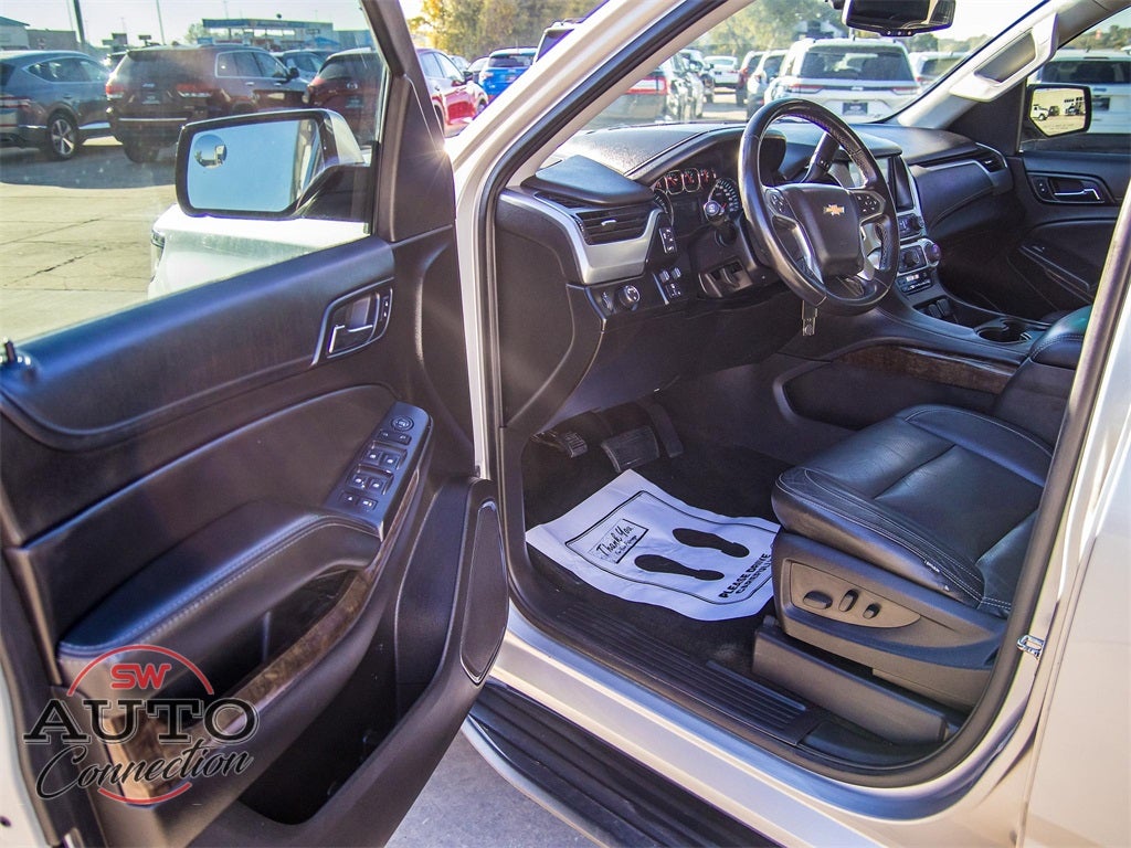 2016 Chevrolet Suburban LS