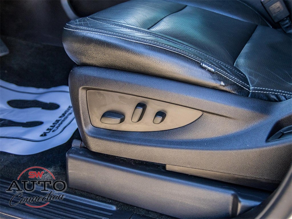 2016 Chevrolet Suburban LS