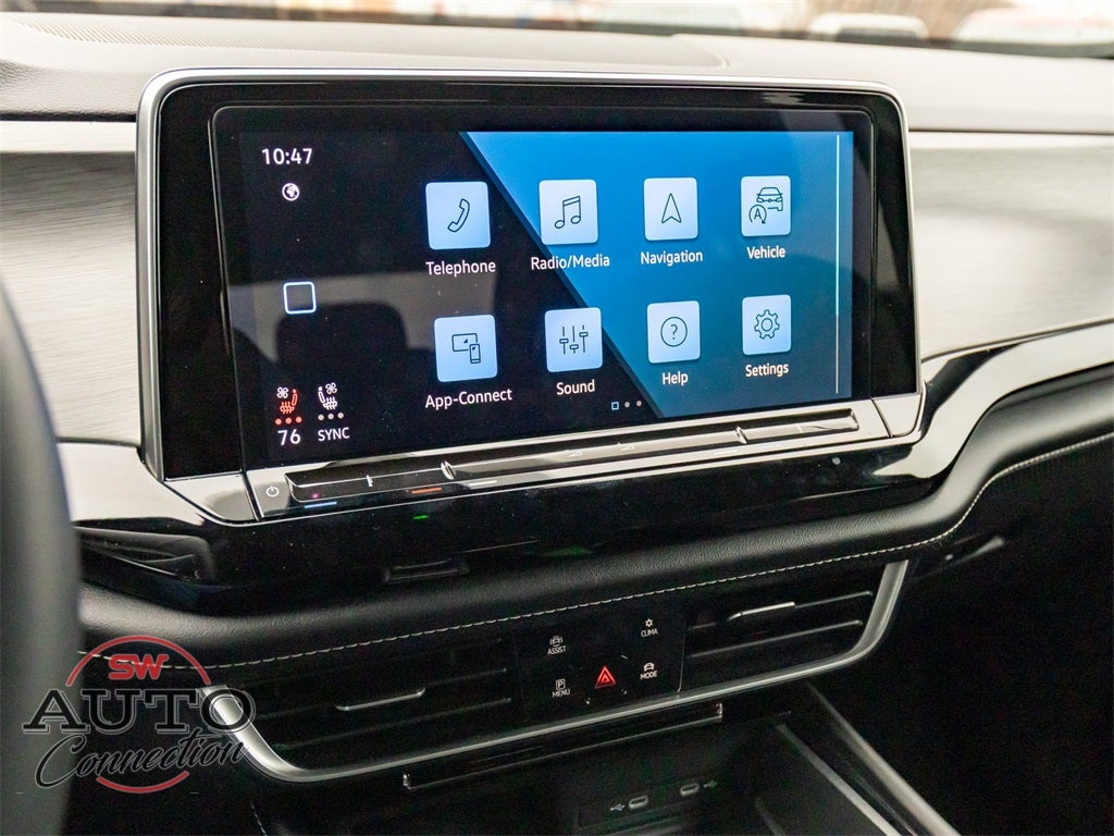 2024 Volkswagen Atlas Cross Sport 2.0T SE w/Technology