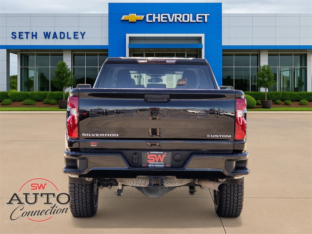 2024 Chevrolet Silverado 2500HD Custom