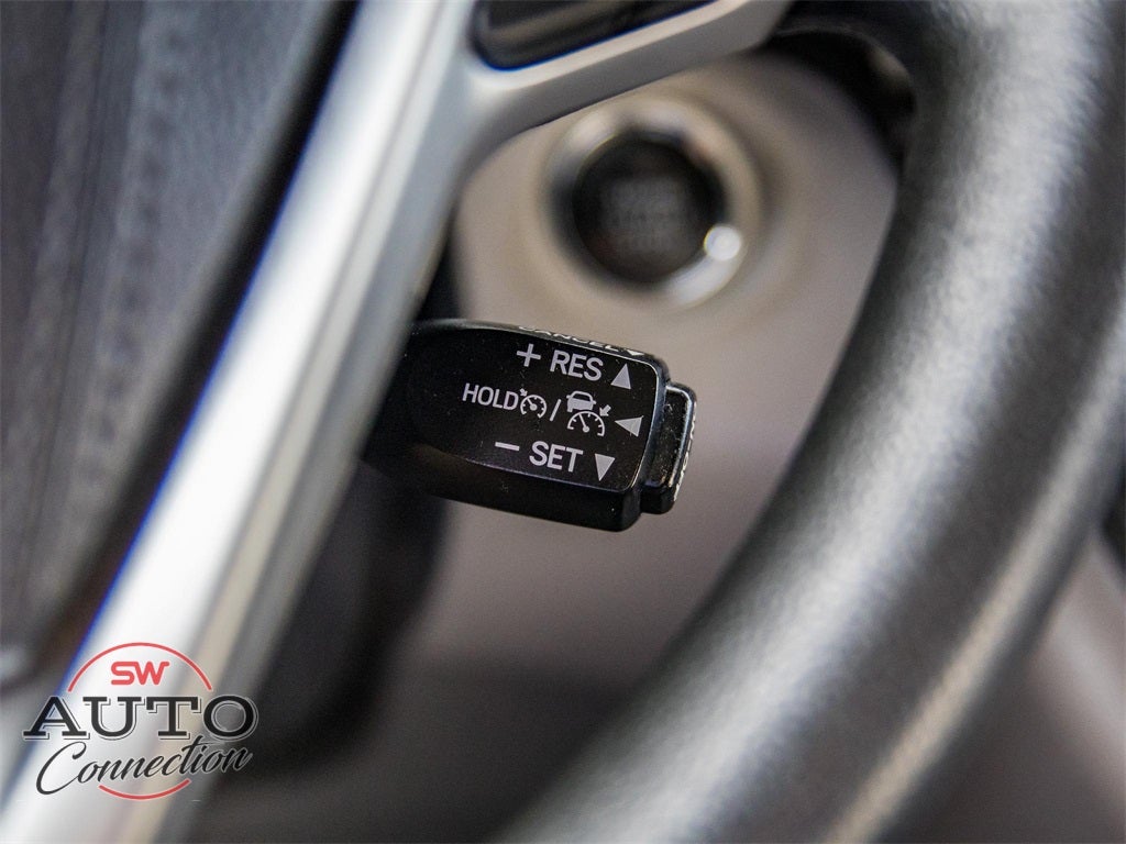 2020 Toyota Sienna LE