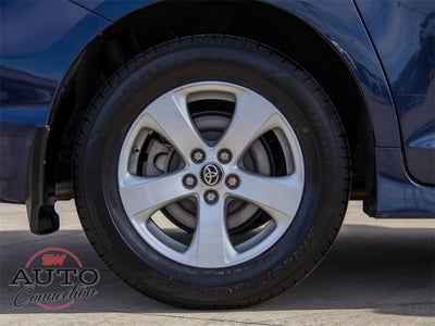 2020 Toyota Sienna LE