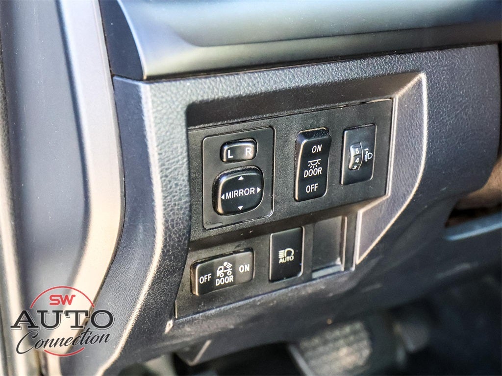 2018 Toyota Tundra SR