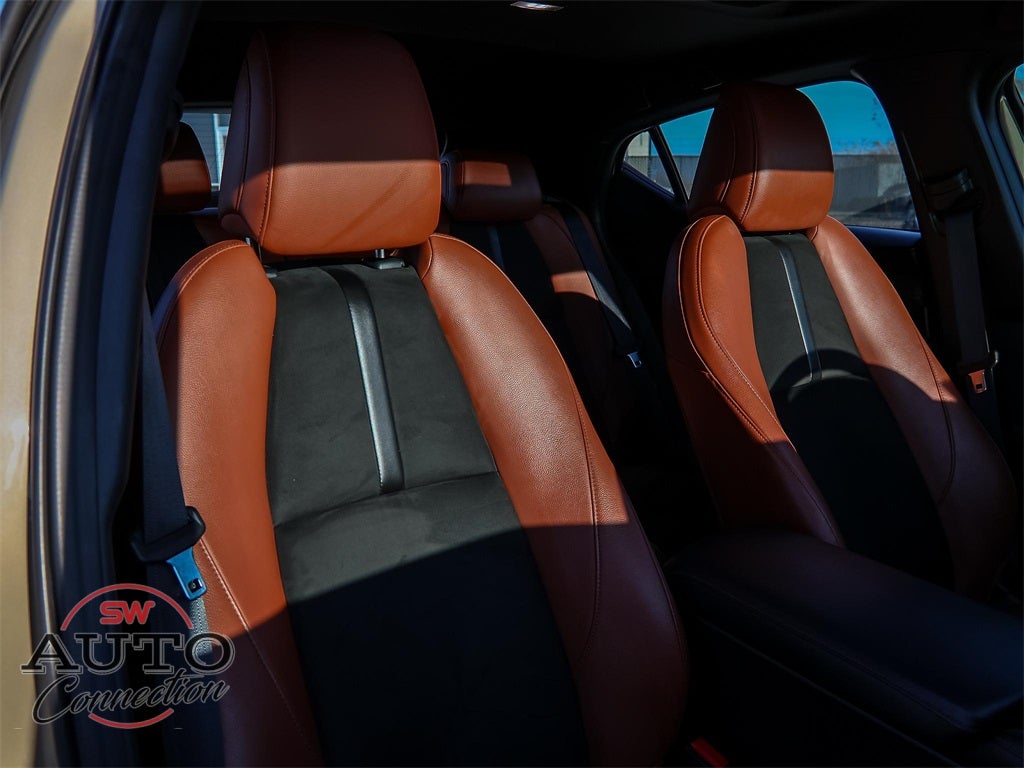 2024 Mazda Mazda3 2.5 Carbon Turbo