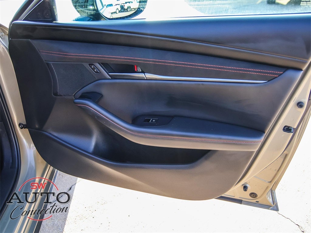 2024 Mazda Mazda3 2.5 Carbon Turbo