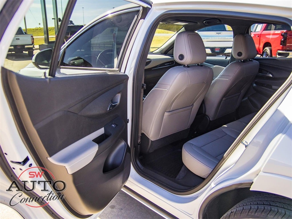 2025 Buick Envista Avenir