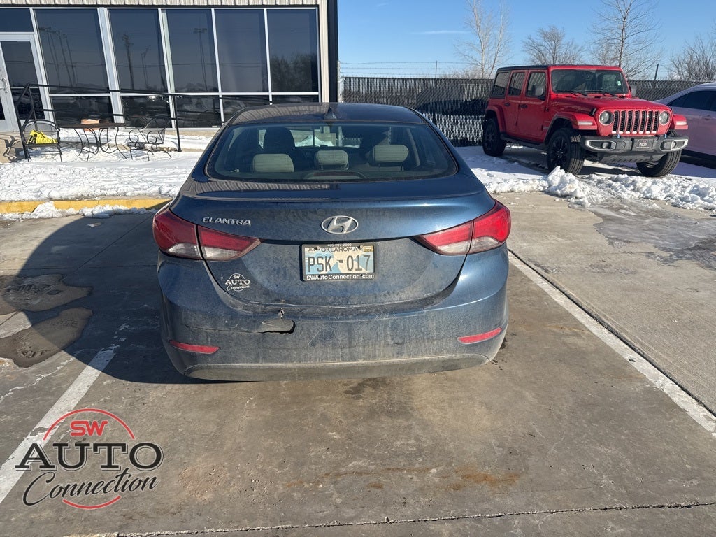 2015 Hyundai Elantra SE