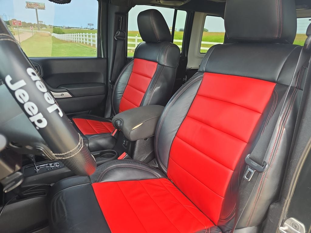 2012 Jeep Wrangler Unlimited Sahara