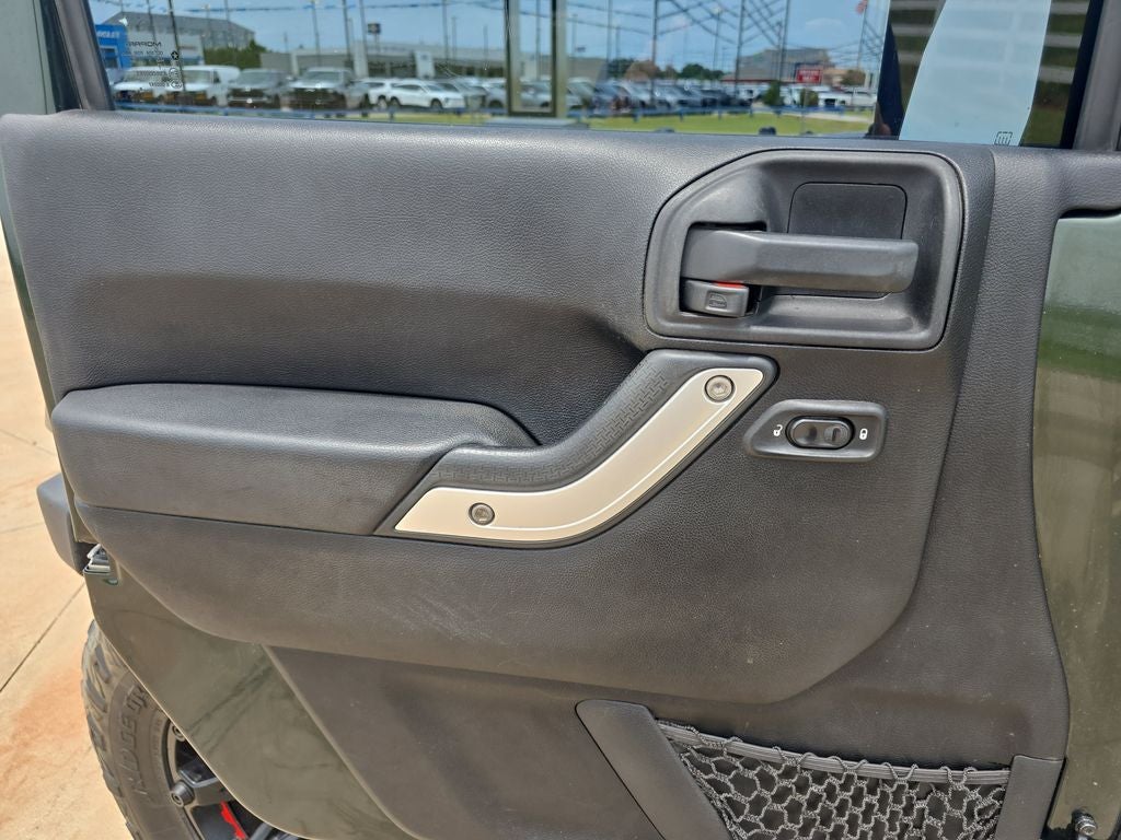 2012 Jeep Wrangler Unlimited Sahara