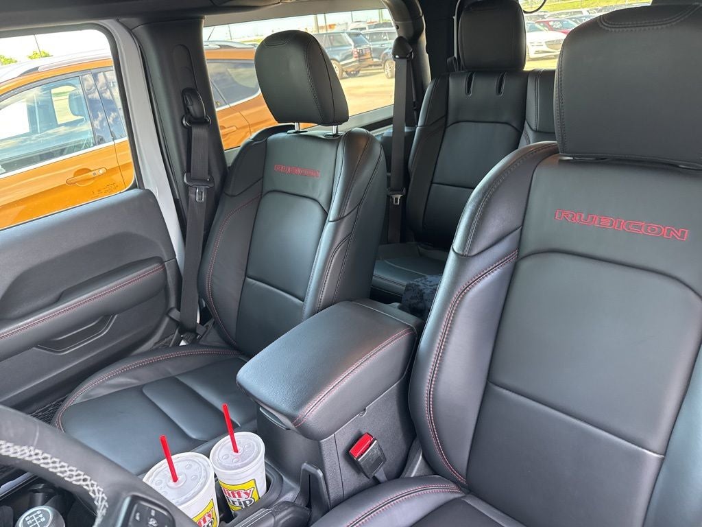 2025 Jeep Wrangler Rubicon X 6 speed manual