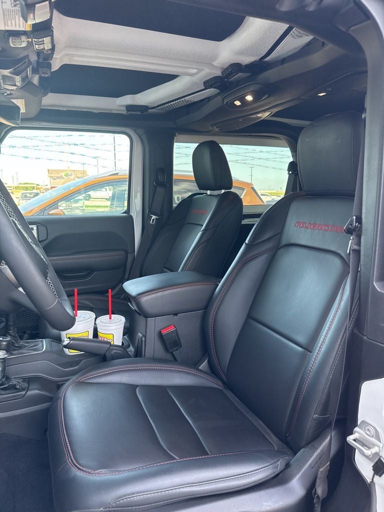 2025 Jeep Wrangler Rubicon X 6 speed manual