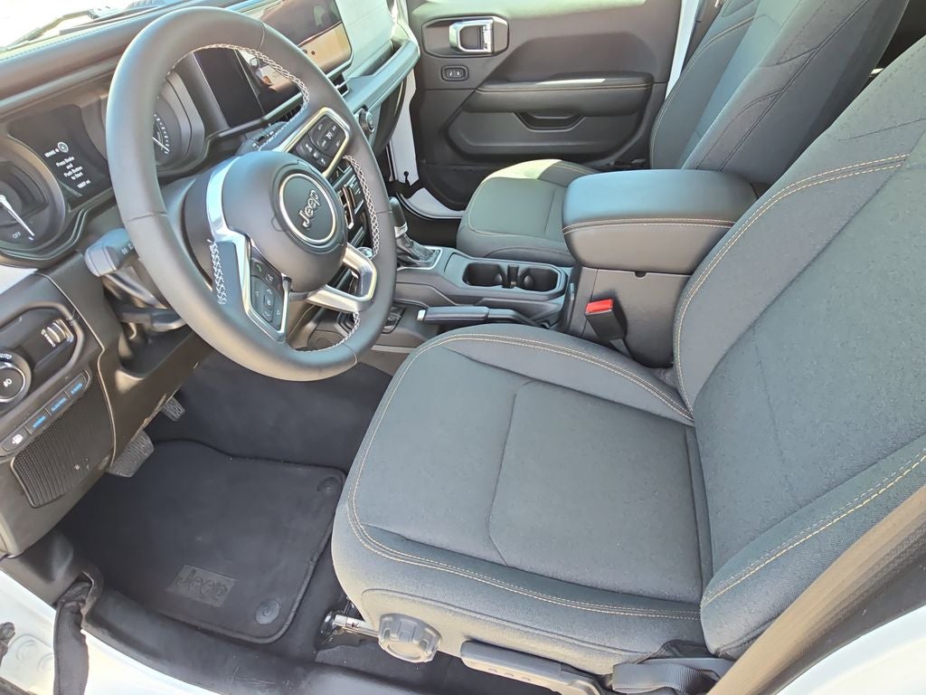 2025 Jeep Wrangler Sahara 4xe