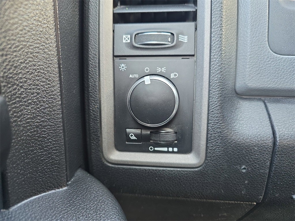 2016 RAM 1500 Tradesman