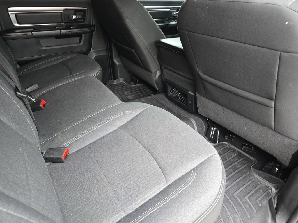 2021 RAM 1500 Classic Warlock Black Out tires & Wheels