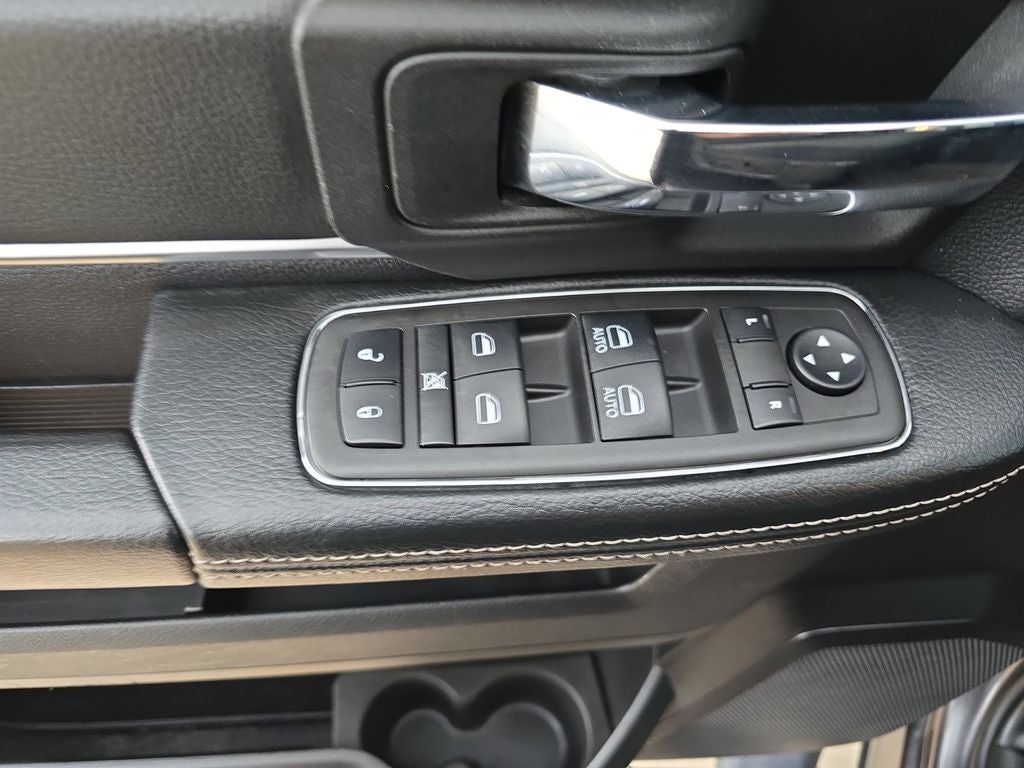 2021 RAM 1500 Classic Warlock Black Out tires & Wheels