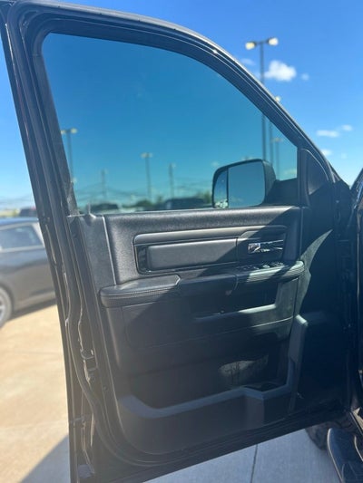 2014 RAM 1500 Sport Black-out pkg